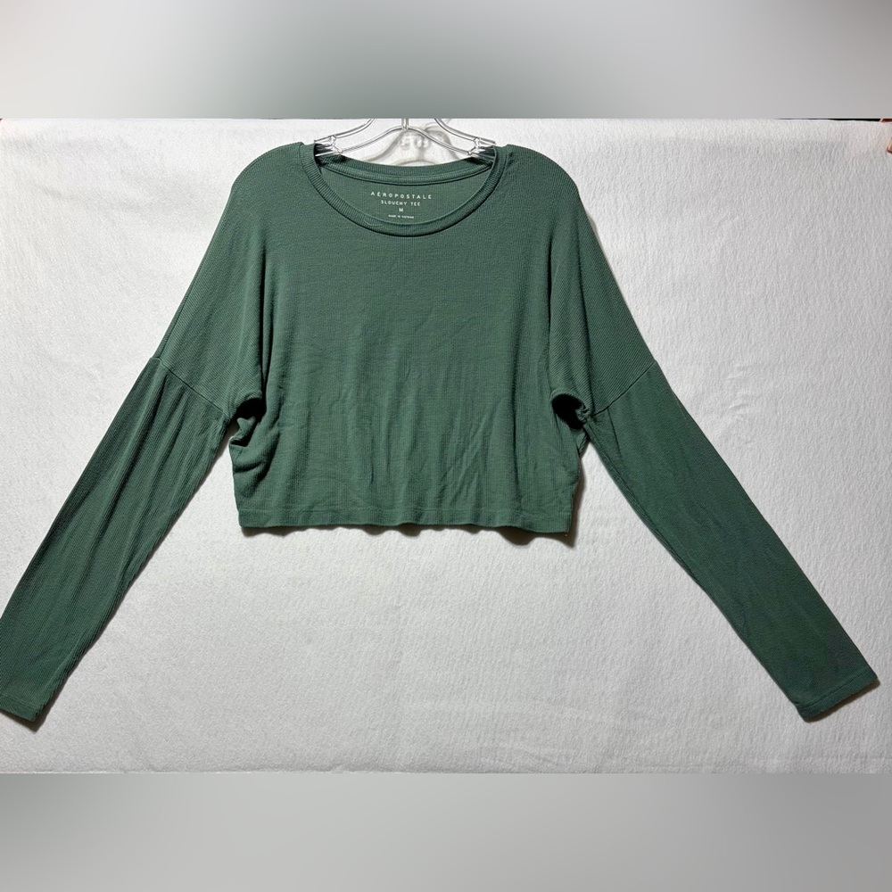 Aeropostale Slouchy Tee Womens M Medium Green Long Sleeve Thin Ribbed Crop Top